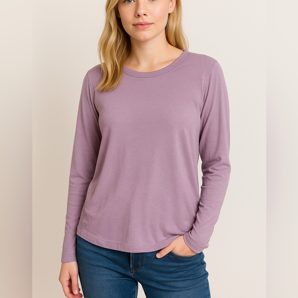 LEG3ND Lavender Long Sleeve Lightweight Top – Size Large